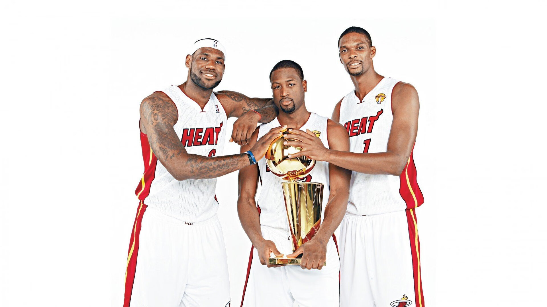 极速与逆袭,F1巴林揭幕战悬念丛生,NBA步行者惊天逆转骑士