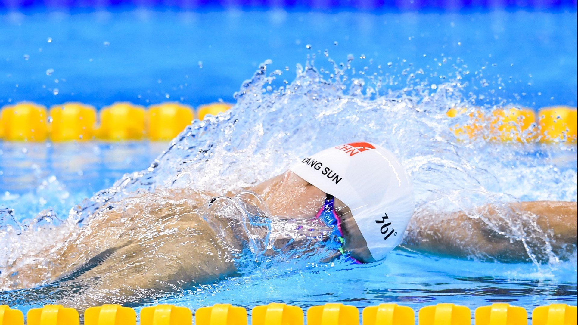 羽坛新章，印尼队轻取丹麦队，辛杜刷新纪录见证亚洲力量崛起