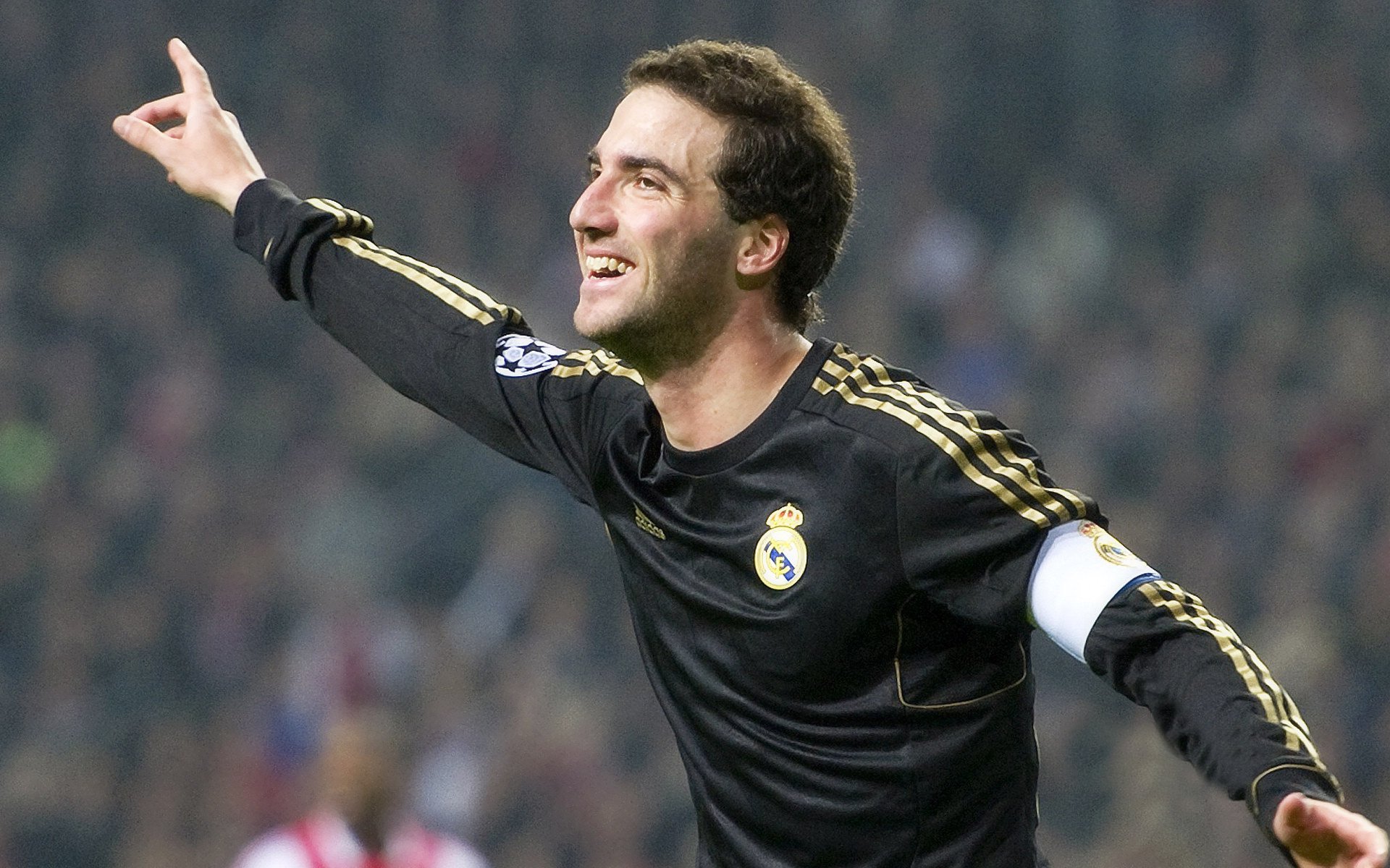 鏖战里斯本，林高远率中国男乒逆转葡萄牙，捍卫王者荣耀